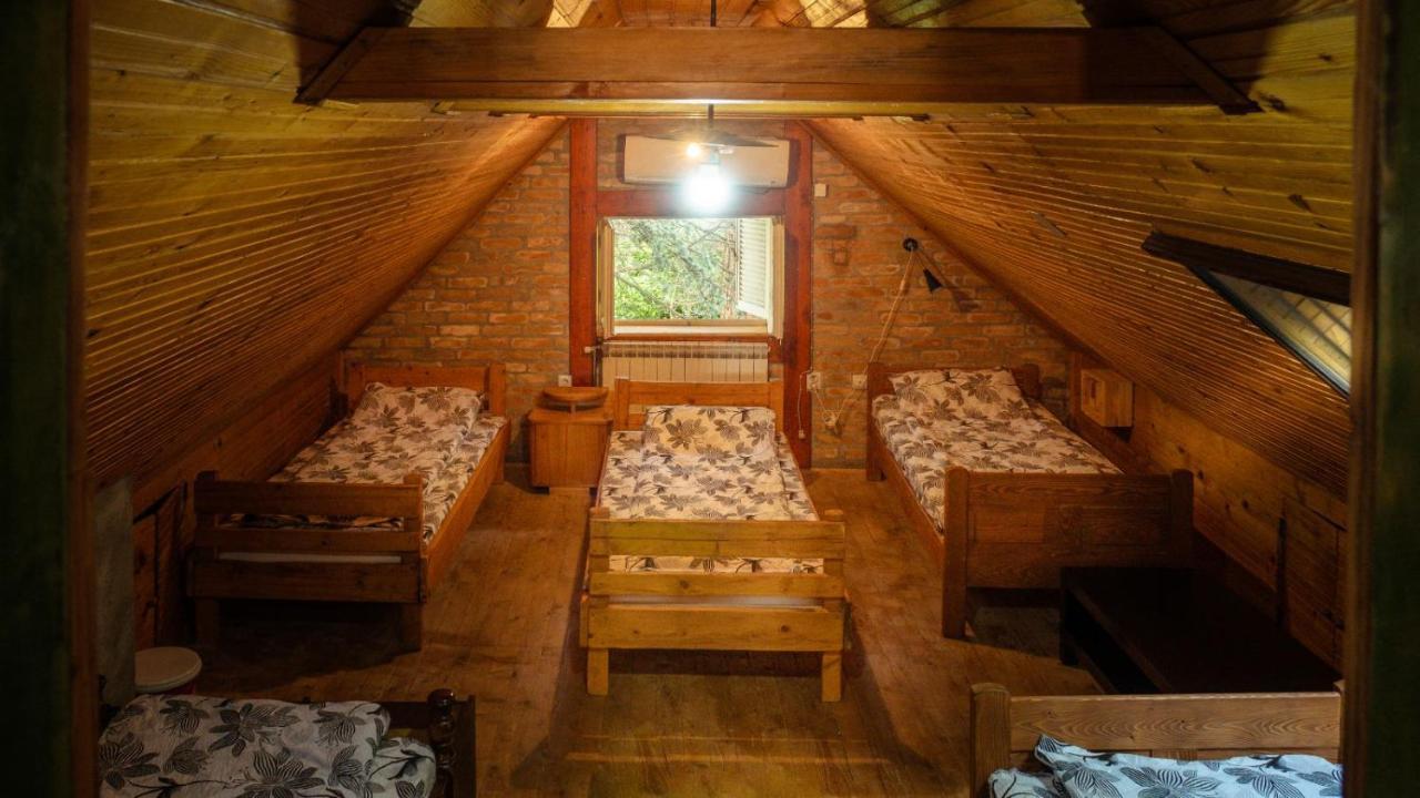 Lodging Vidmar Sremski Karlovci Bagian luar foto