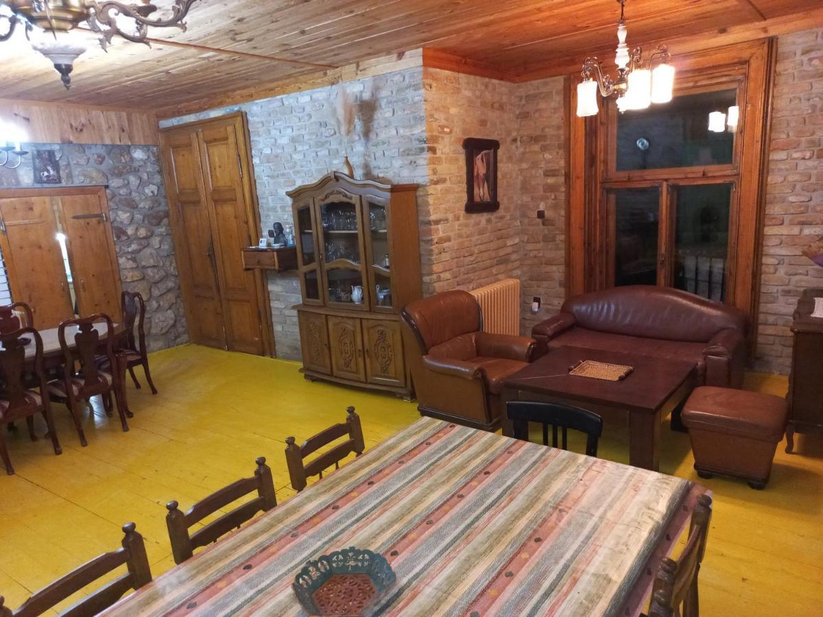 Lodging Vidmar Sremski Karlovci Bagian luar foto